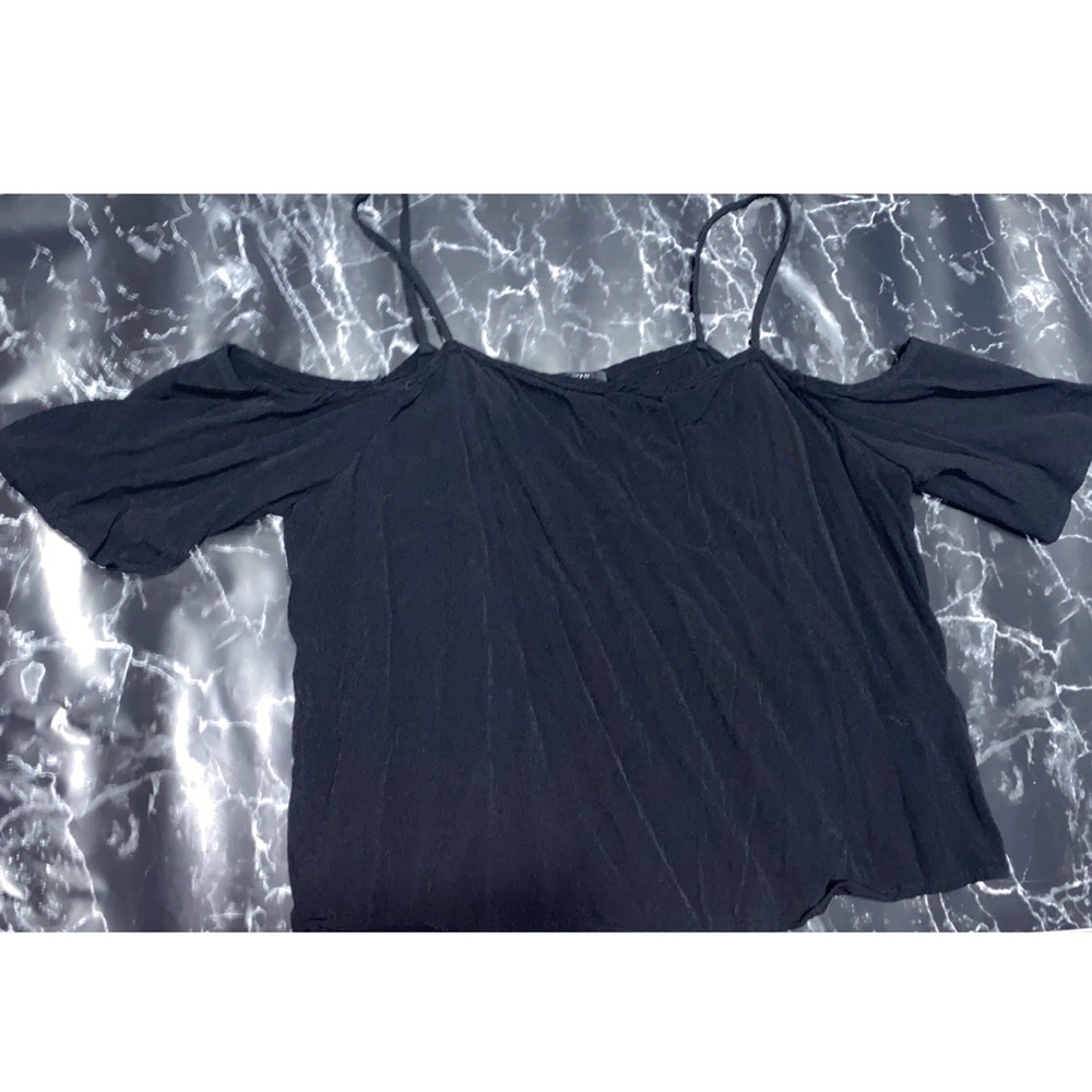 Forever 21 Strapped Over The Shoulder Flowy Top